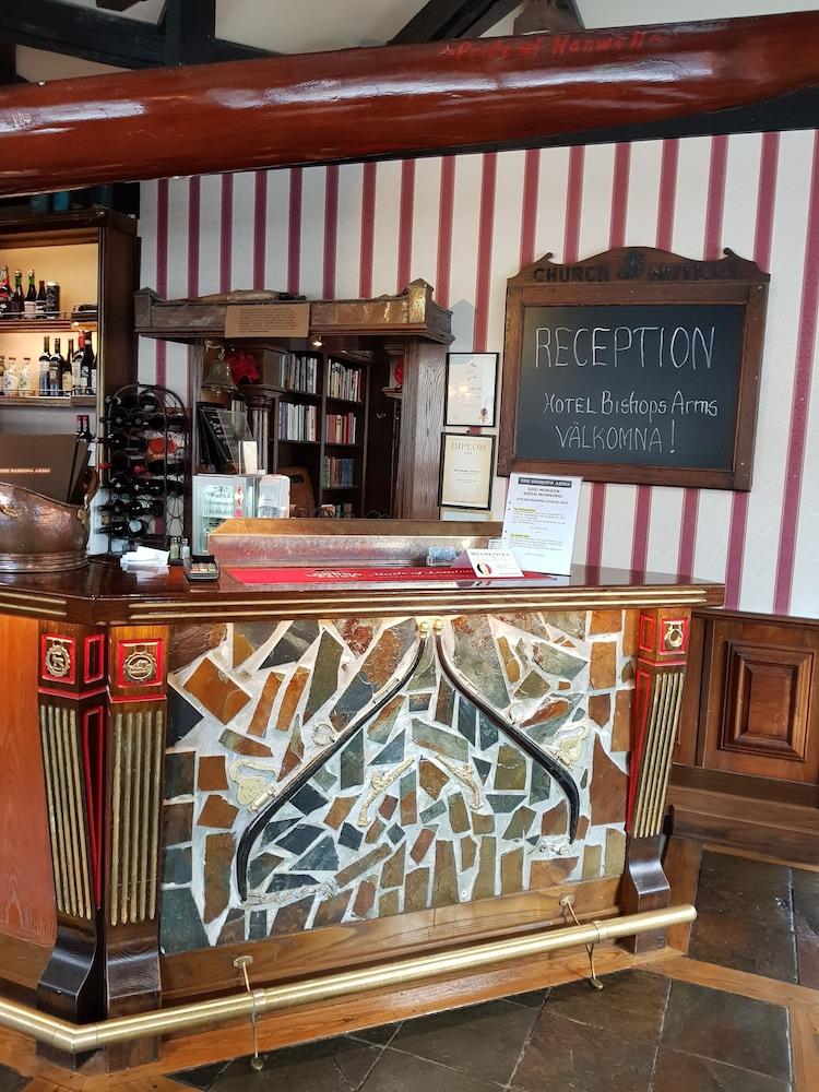 Hotel Bishops Arms Koeping Zewnętrze zdjęcie