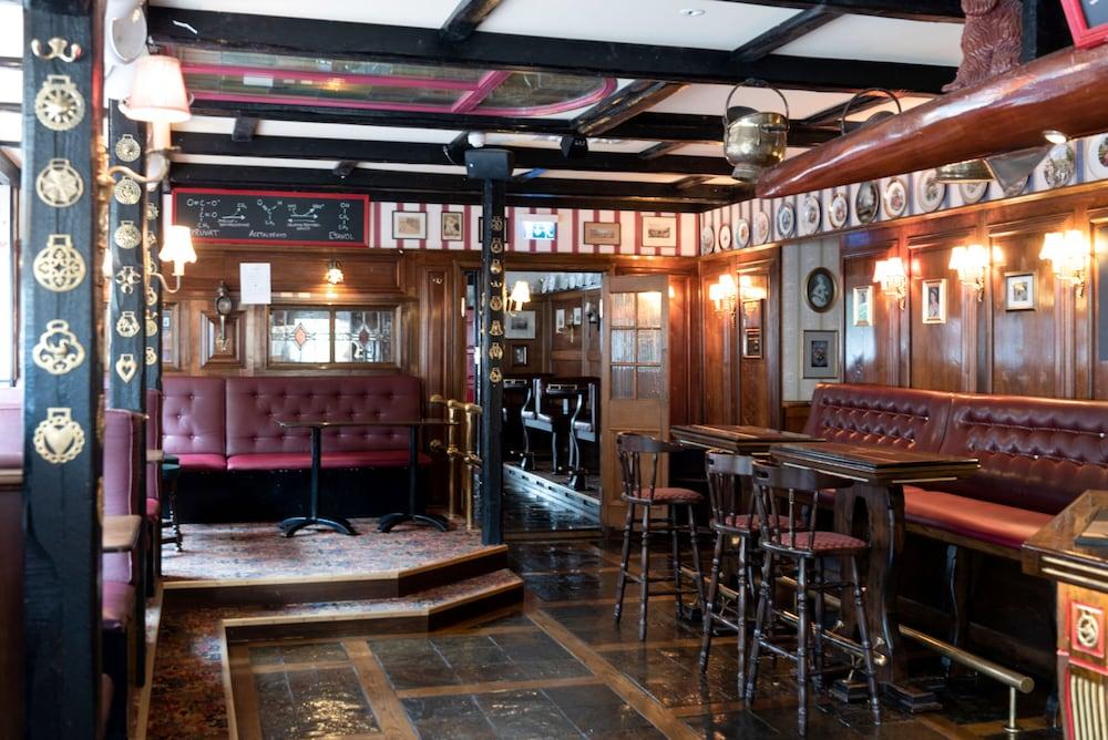Hotel Bishops Arms Koeping Zewnętrze zdjęcie