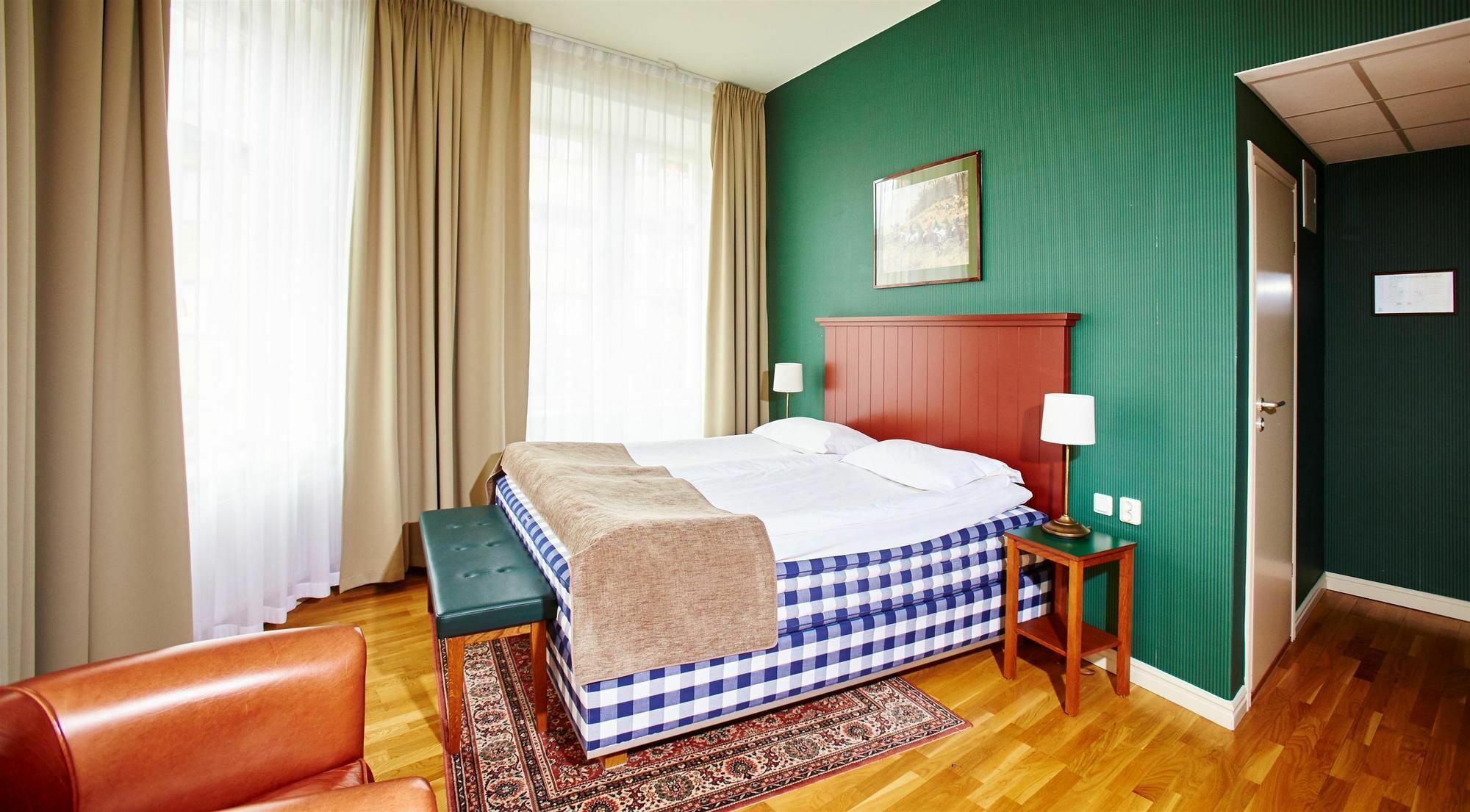 Hotel Bishops Arms Koeping Zewnętrze zdjęcie