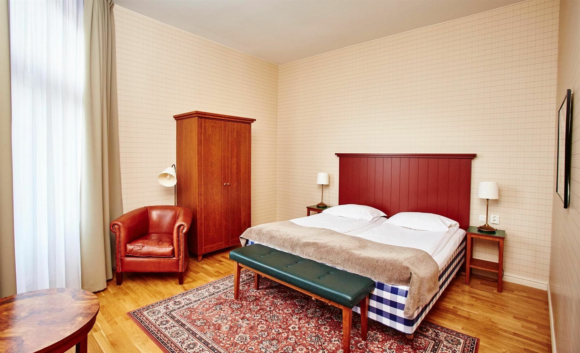 Hotel Bishops Arms Koeping Zewnętrze zdjęcie
